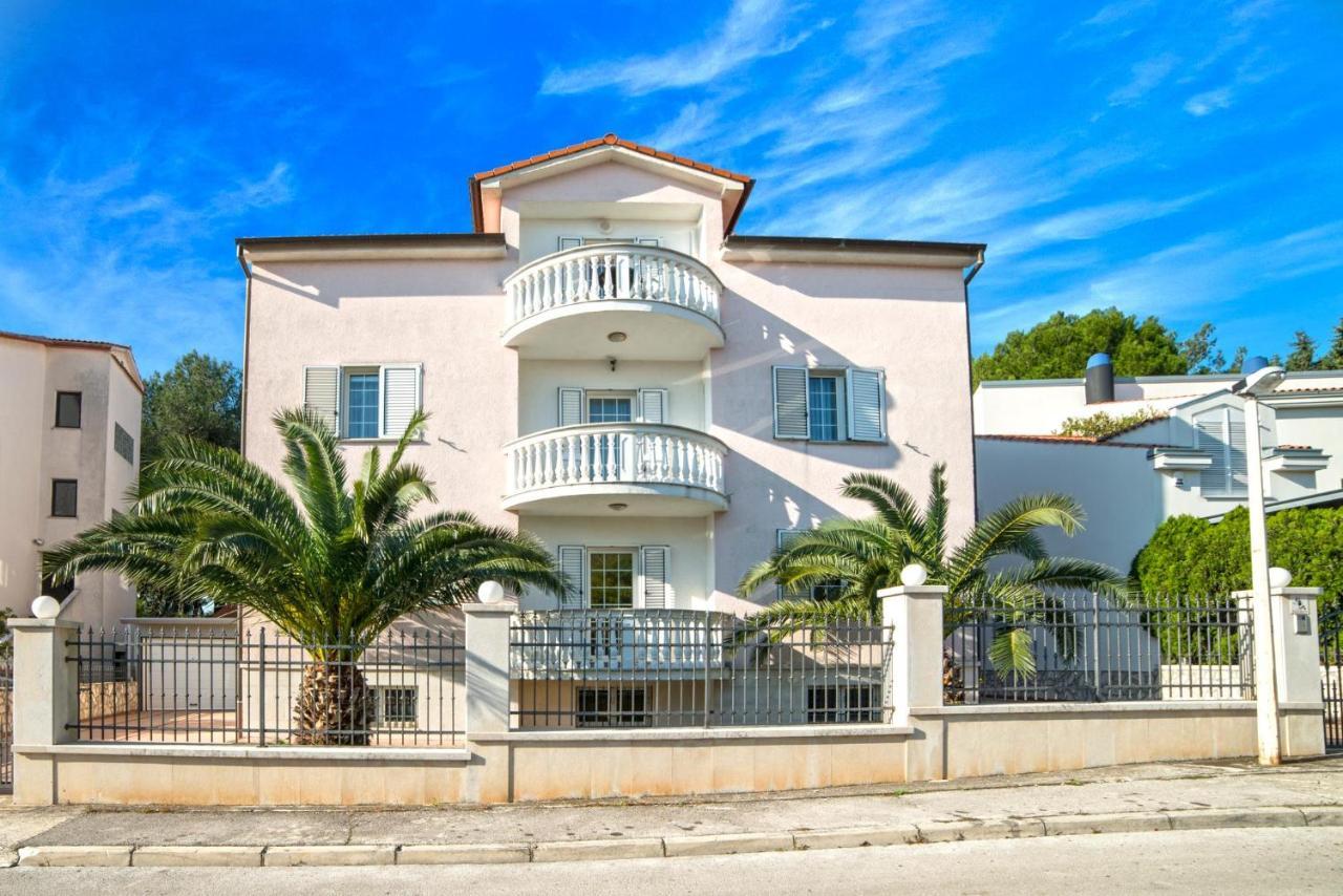 Apartments Ori Πούλα Εξωτερικό φωτογραφία