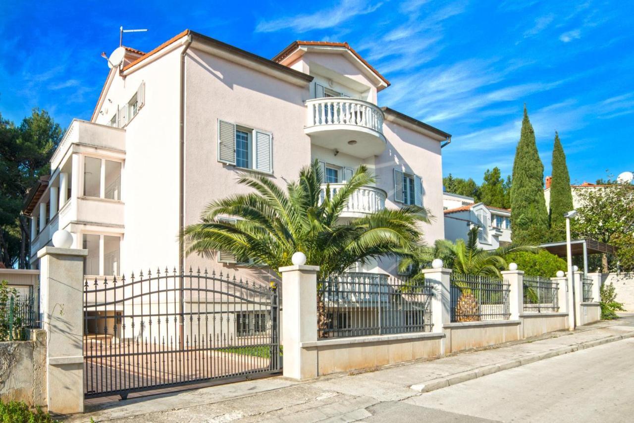 Apartments Ori Πούλα Εξωτερικό φωτογραφία
