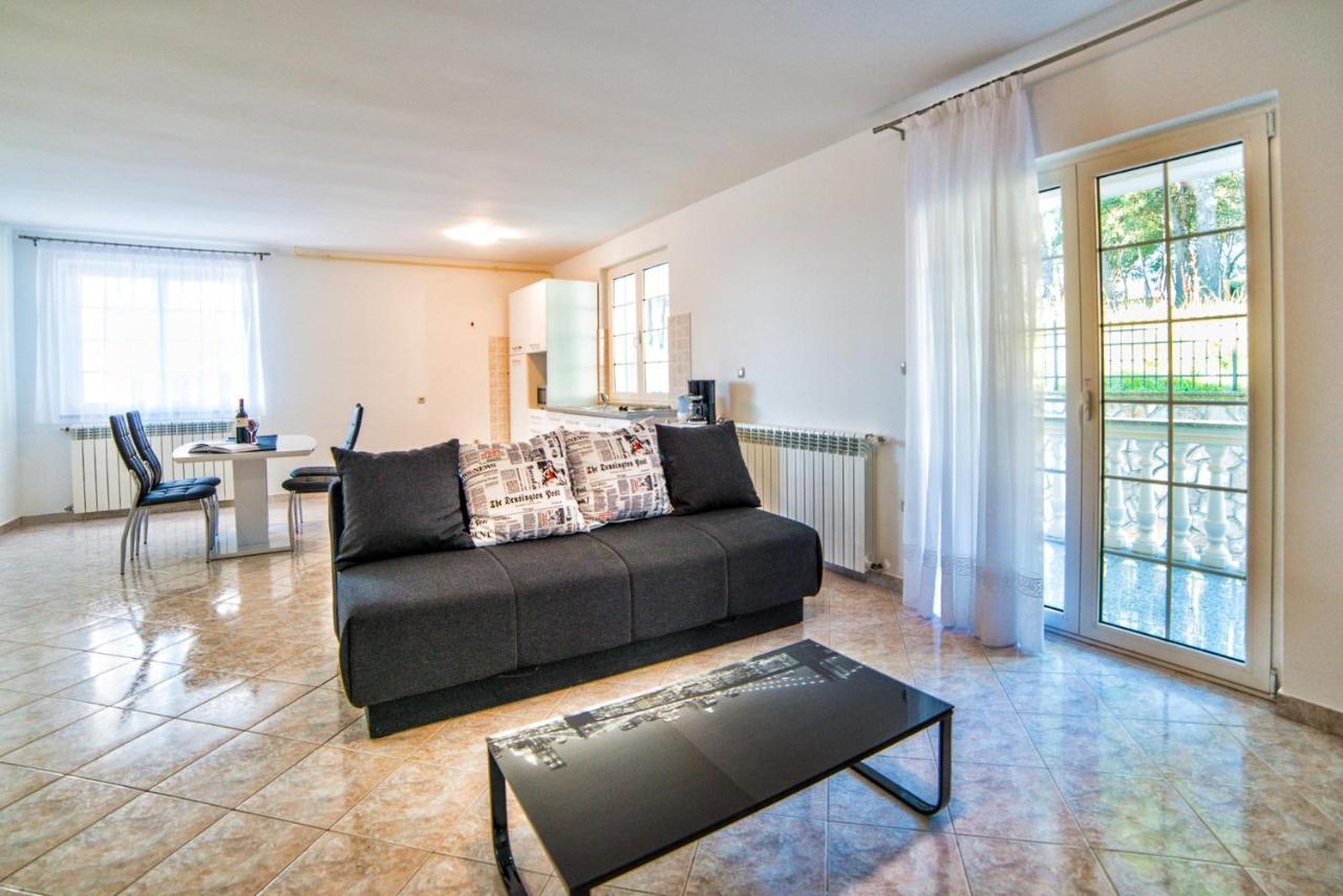 Apartments Ori Πούλα Εξωτερικό φωτογραφία