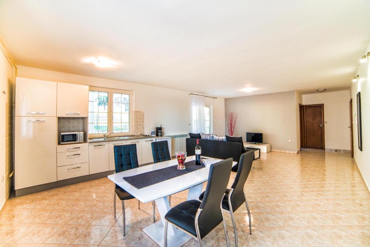 Apartments Ori Πούλα Εξωτερικό φωτογραφία